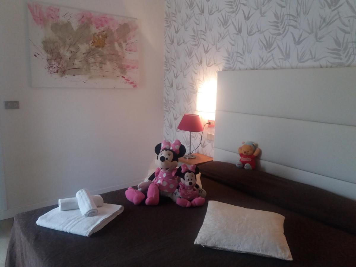 Hotel Ermeti B&B Brunch Riccione Esterno foto