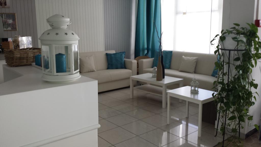 Hotel Ermeti B&B Brunch Riccione Esterno foto