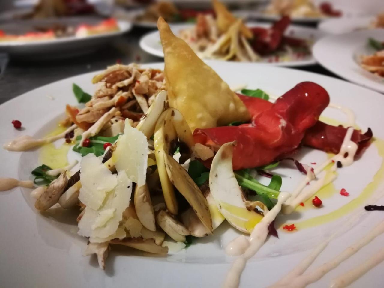 Hotel Ermeti B&B Brunch Riccione Esterno foto